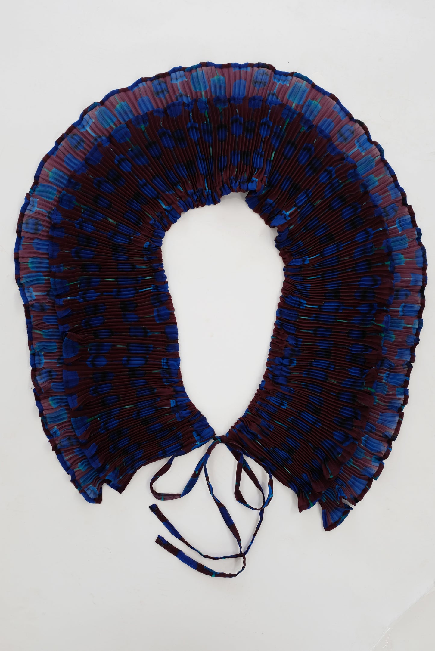 Julia Heuer Winnie Pleated Collar Mia