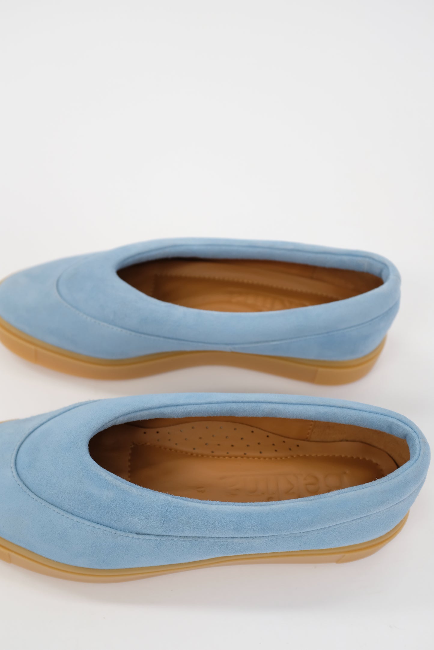 Beklina Margo Sneaker Hydrangea