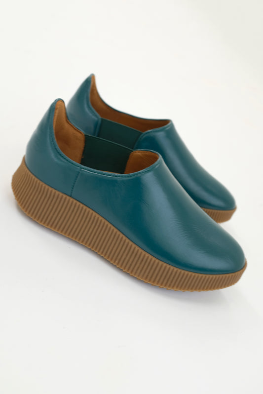 Beklina Beatriz Slip-on Sneaker Cypress