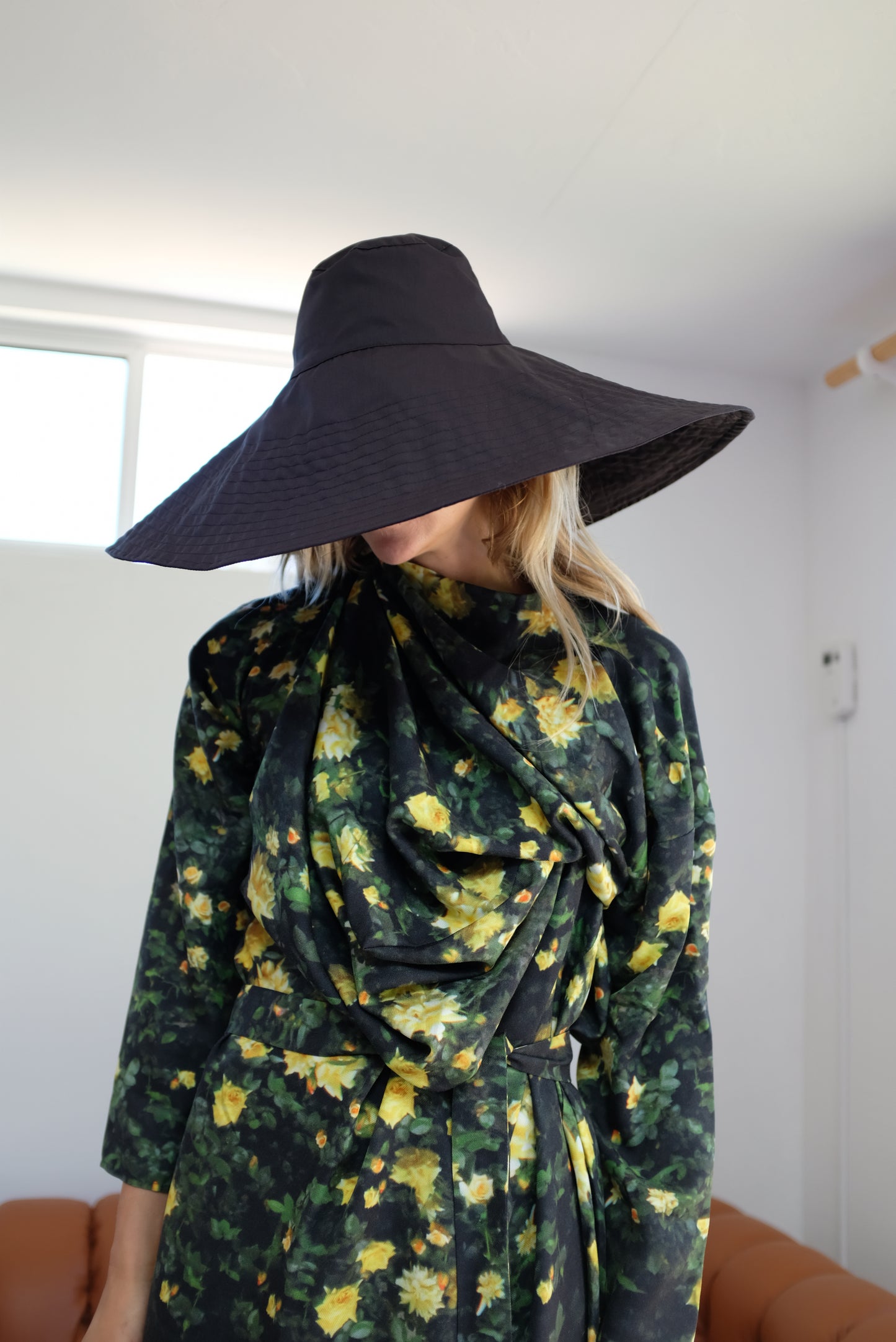 Beklina Voluminoso Hat Black