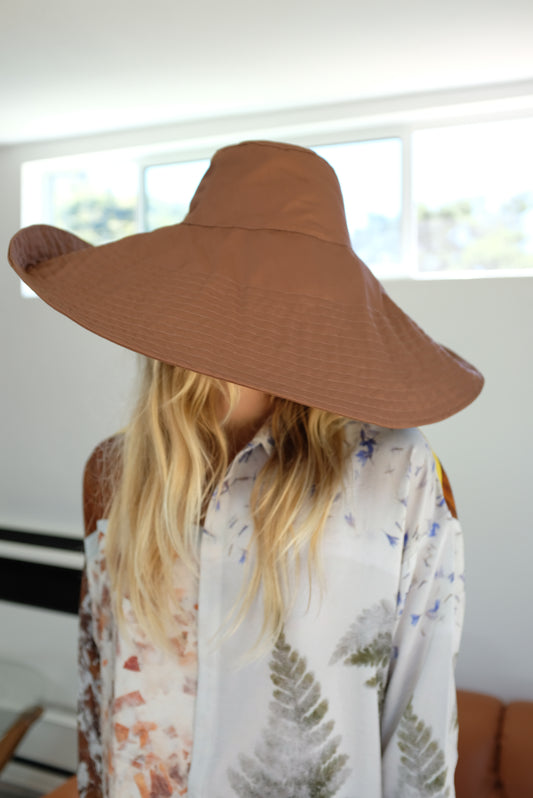 Beklina Voluminoso Hat Brown