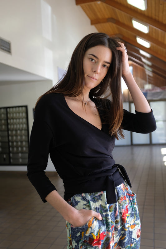 Beklina Kudu Wrap Top Black