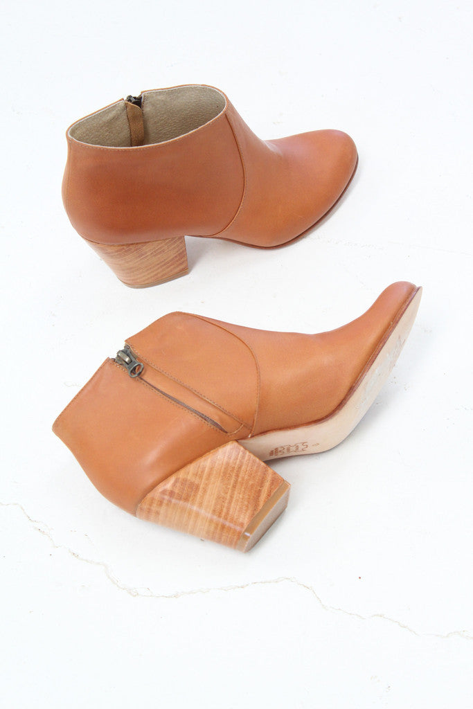 Inca Boots