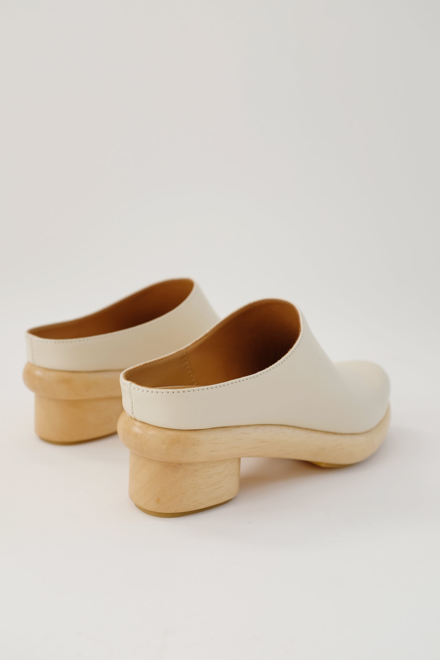 Beklina Low Sedia Clog Off White