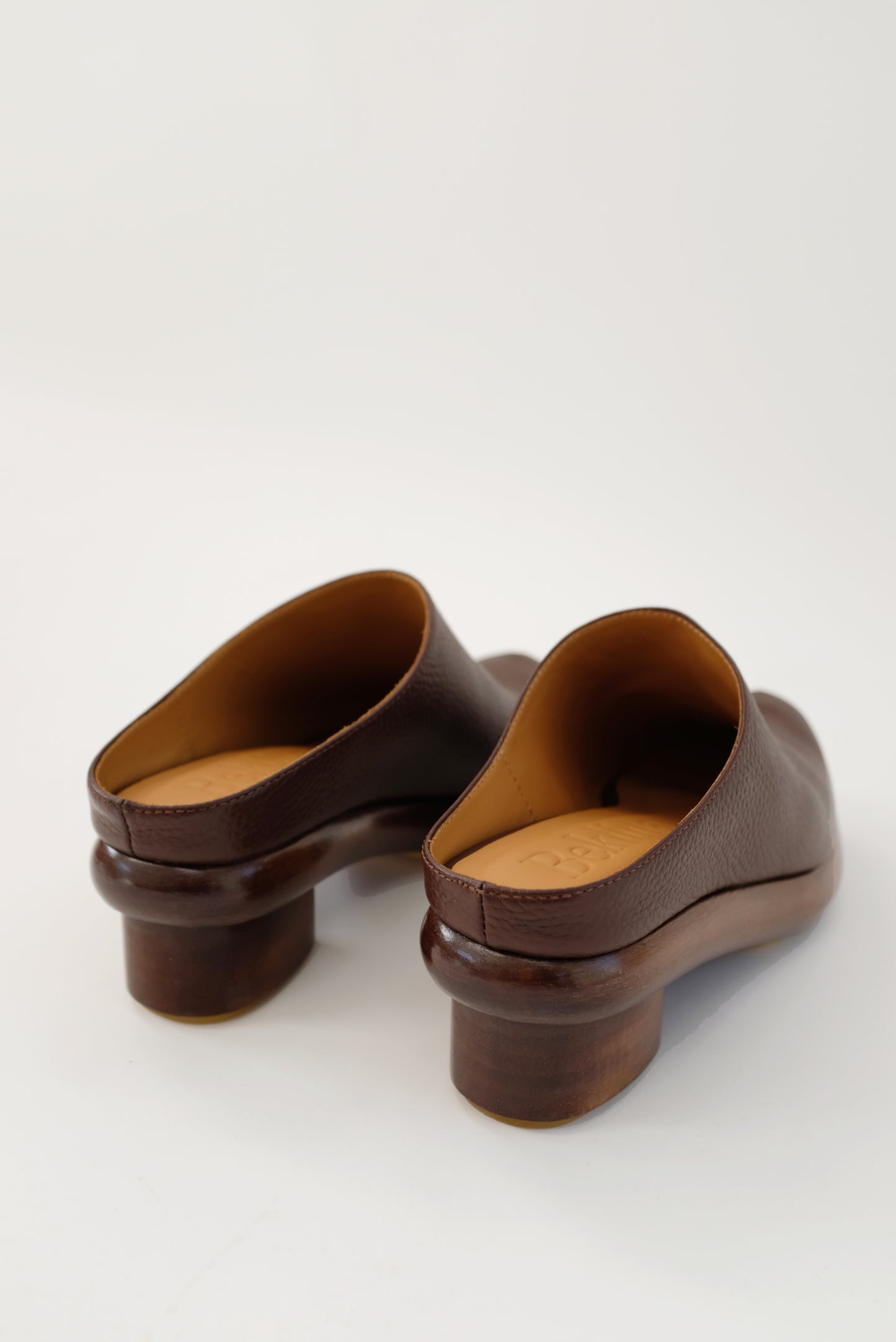 Beklina Low Sedia Clog Castagna
