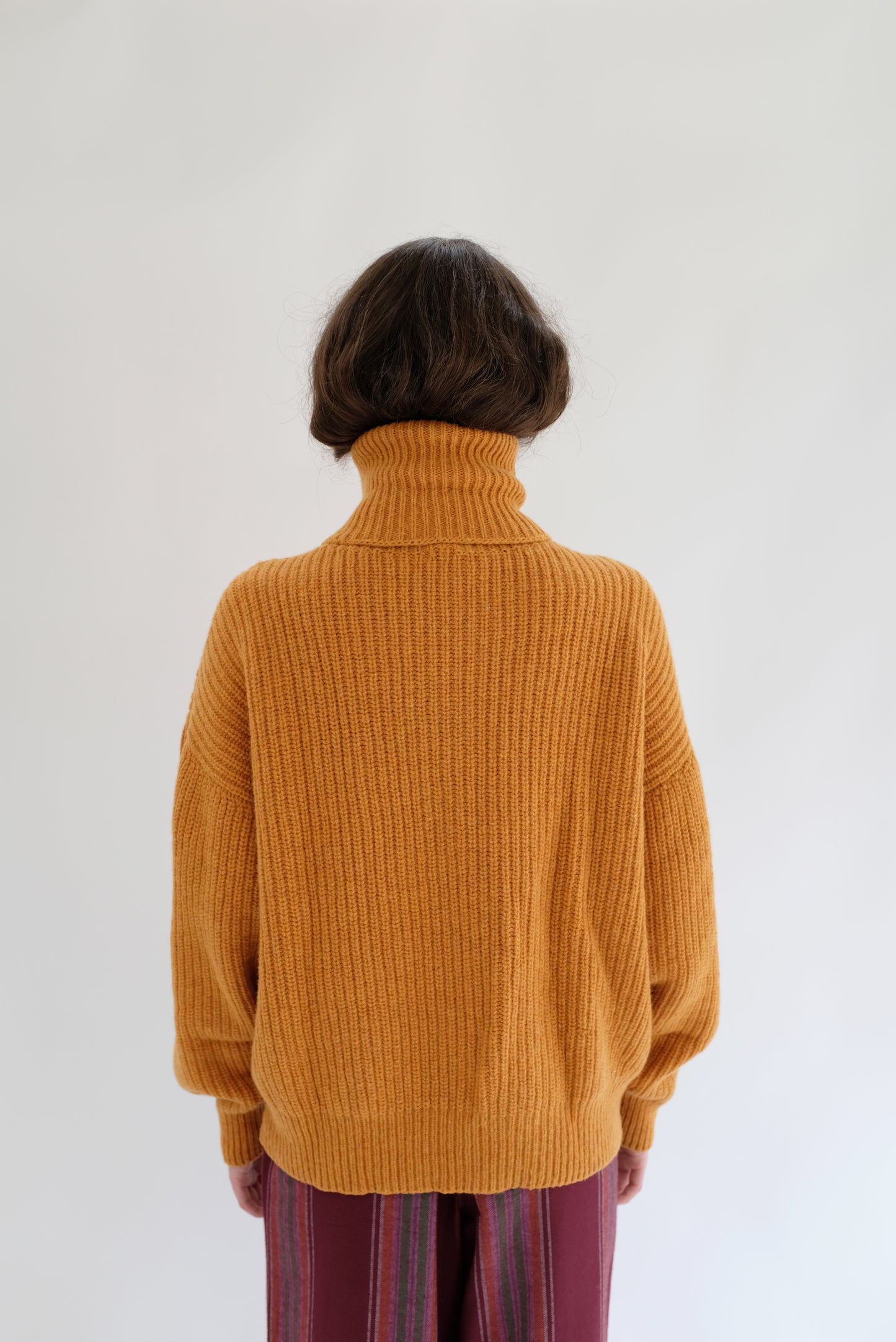 Baserange Mea Turtleneck Pullover