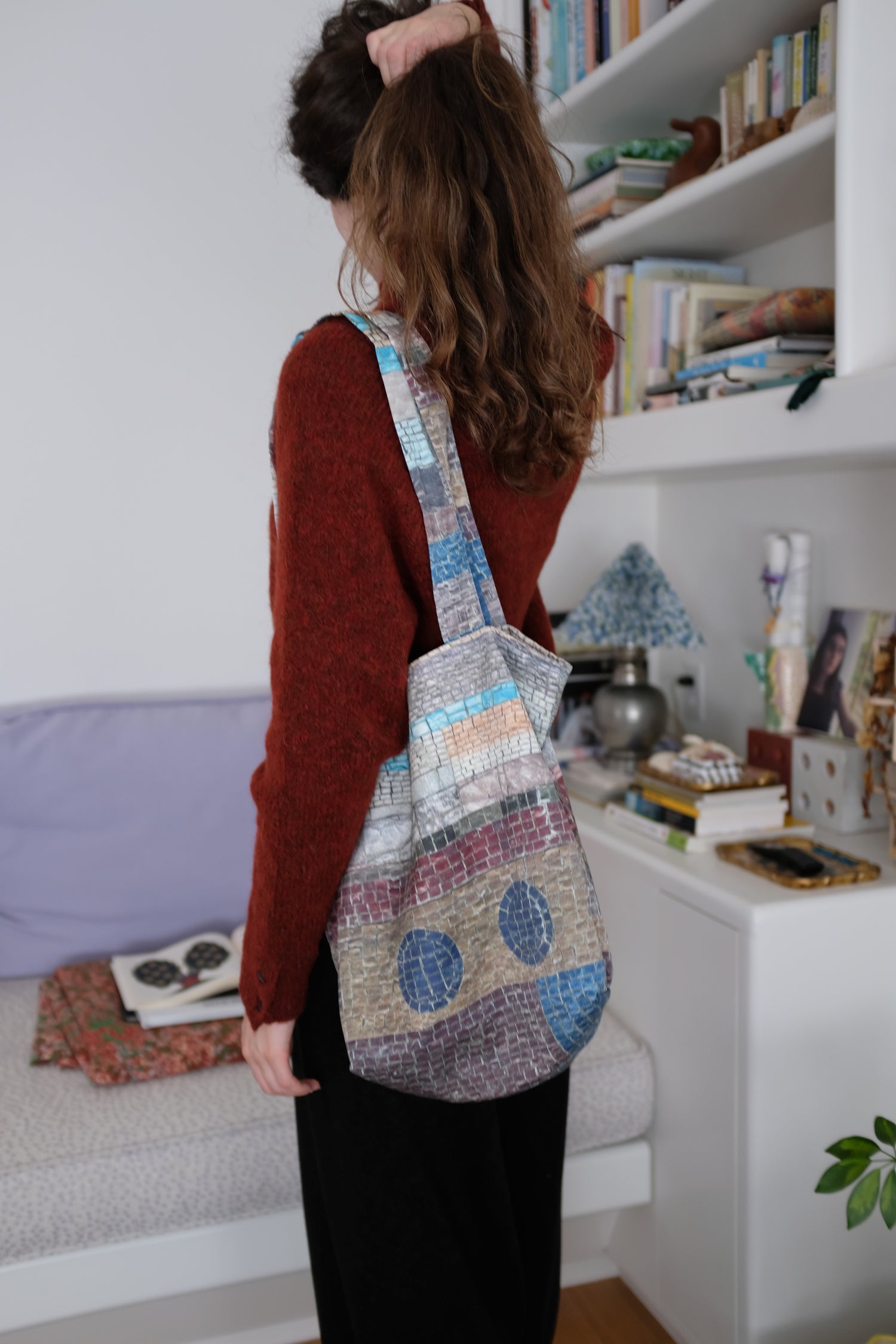 Beklina Tote Bag Iceland Mural