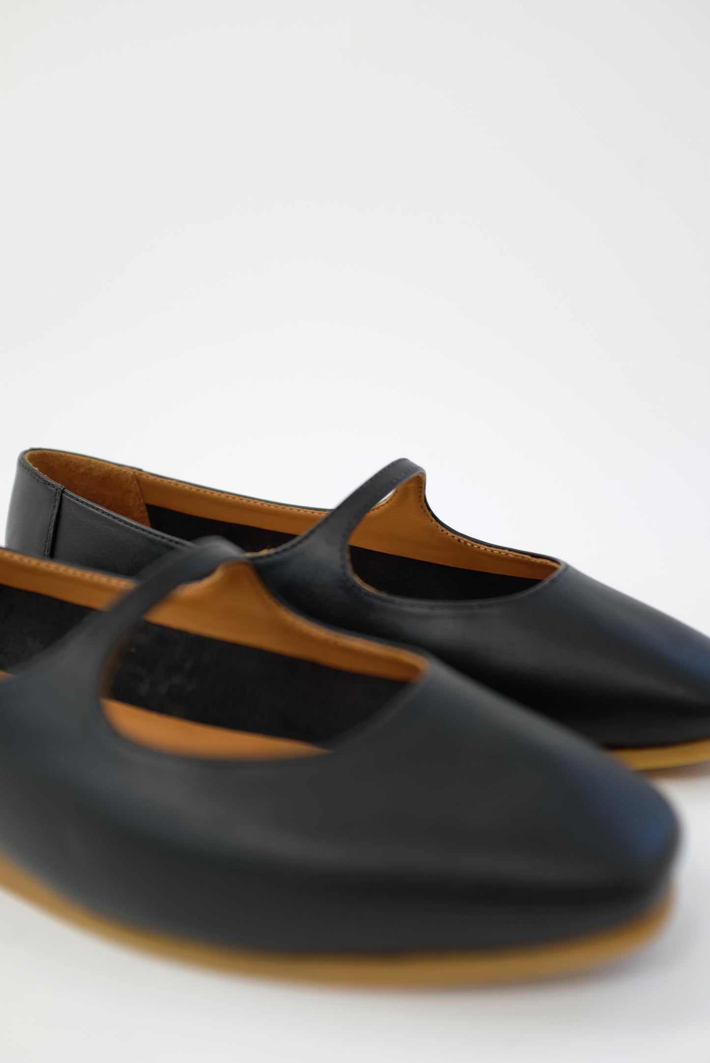 Beklina Olivia Flats Black