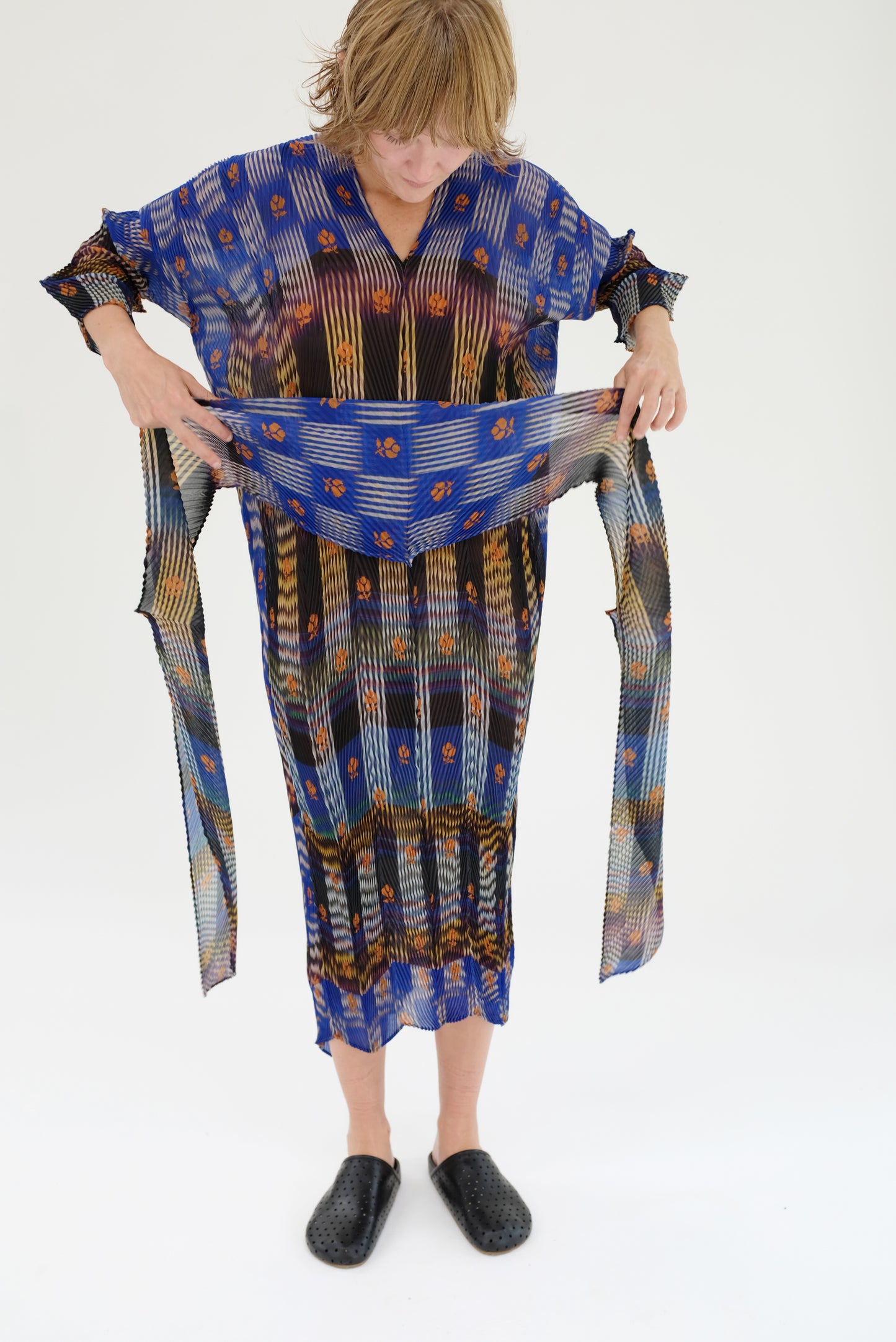 Julia Heuer Sue Kaftan Helge