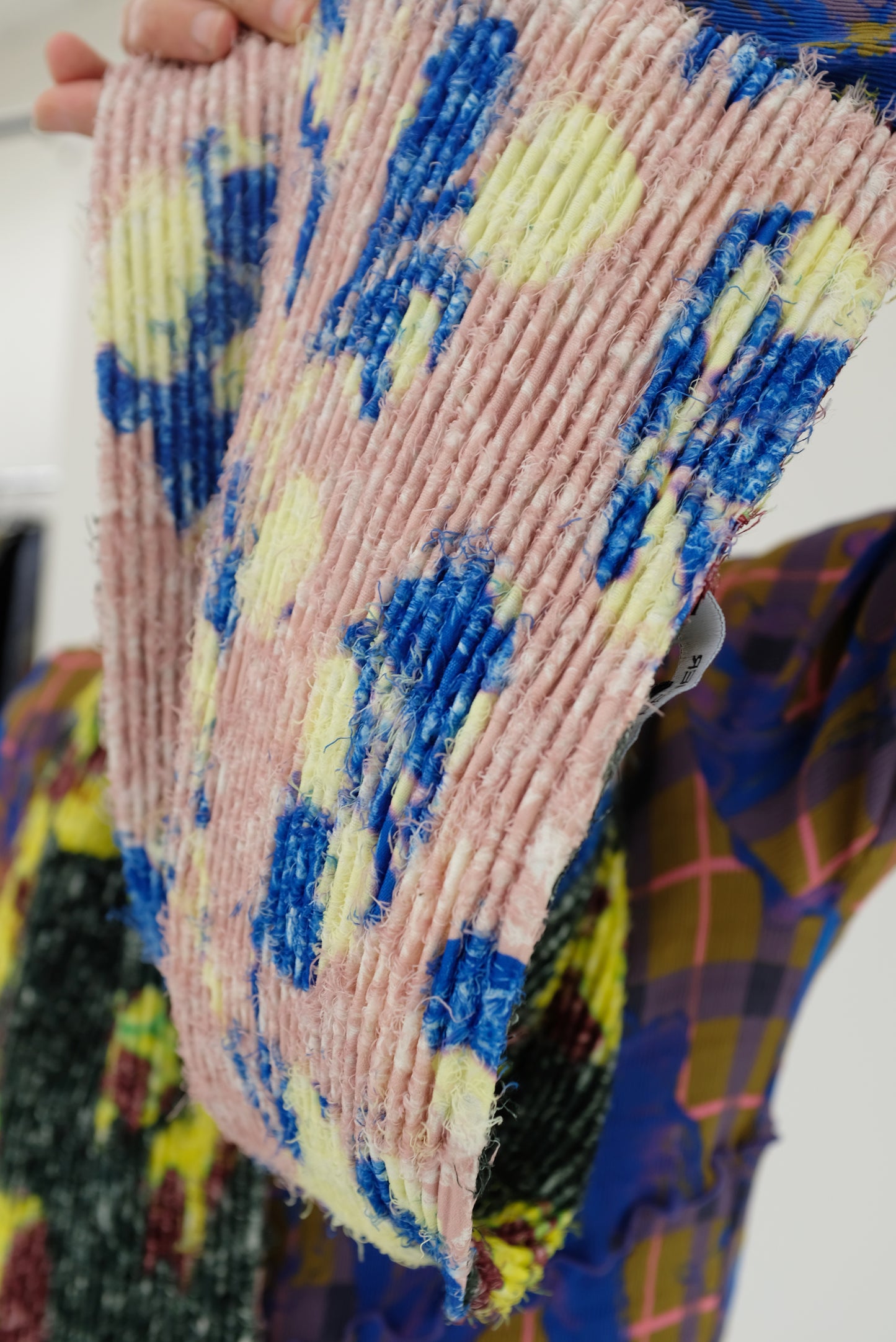 Julia Heuer Boa Pleated Furry Scarf Ingrid