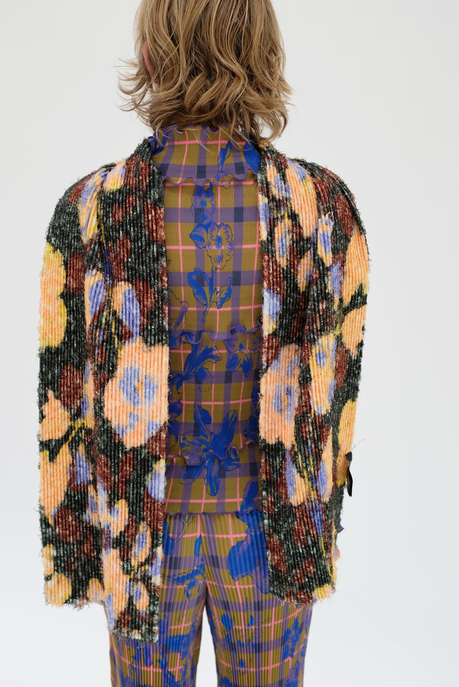Julia Heuer Boa Pleated Furry Scarf Ingrid