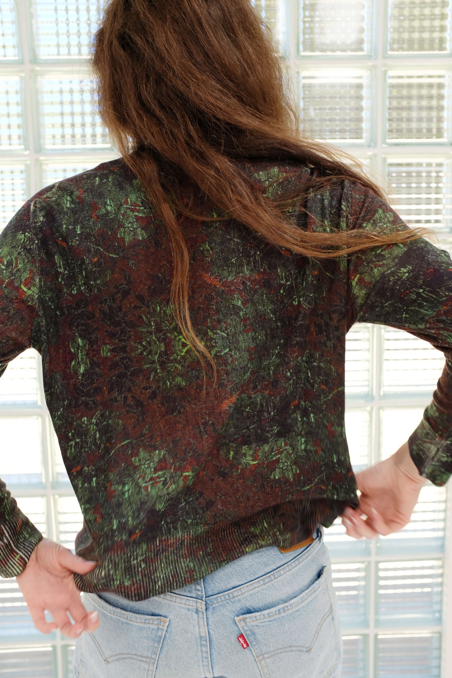 Beklina Cashmere Silk Print Crew / SAMPLE