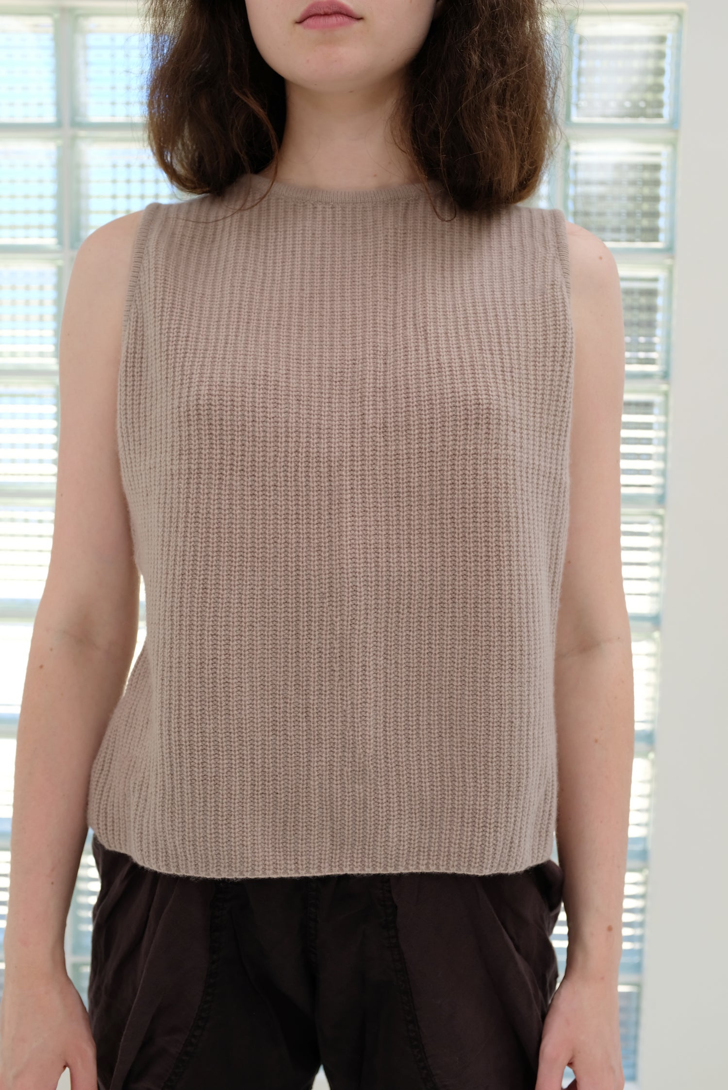 Beklina Cashmere Rib Shell Taupe / SAMPLE