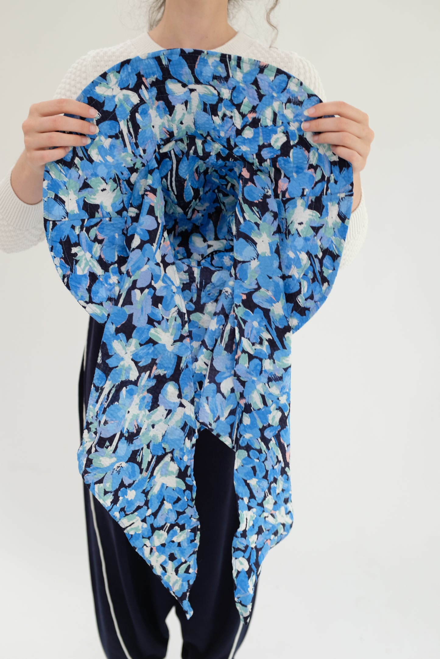 Beklina Scarf Hat Blue Floral