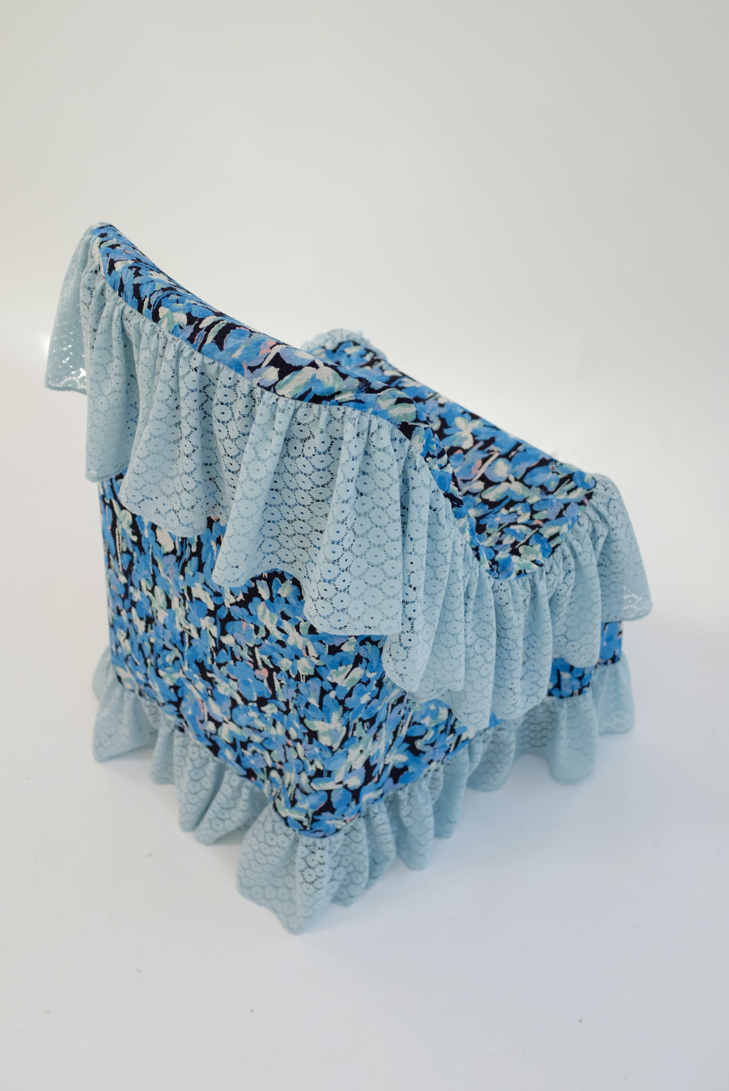 Beklina Chair Dress 17a