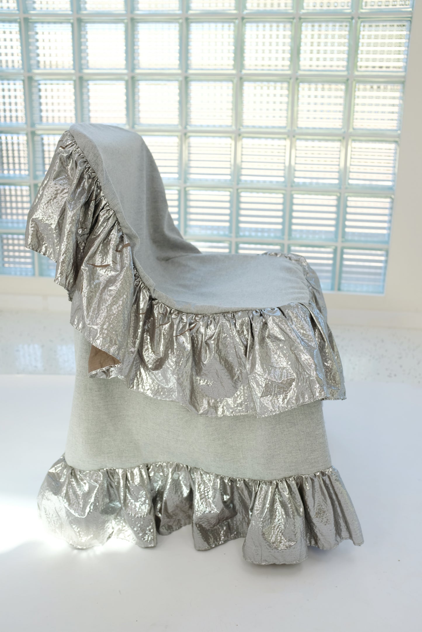 Beklina Chair Dress 17e