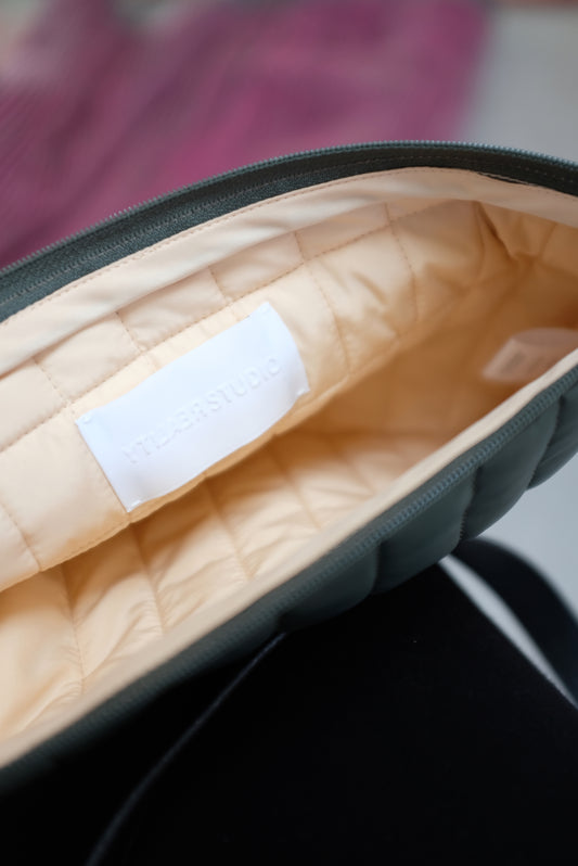 Reality Studio Rita Hip-Sack