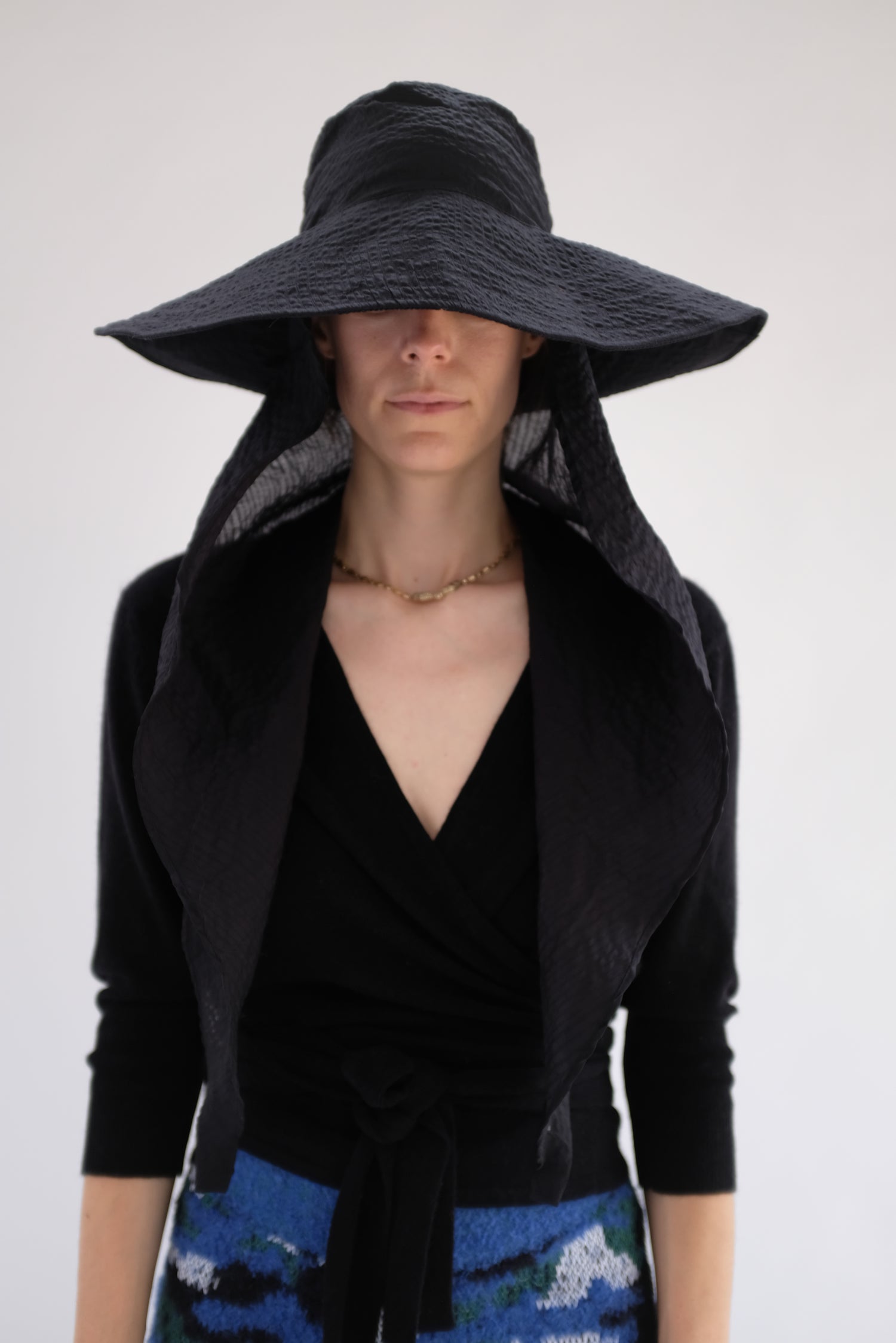 Beklina Scarf Hat Black