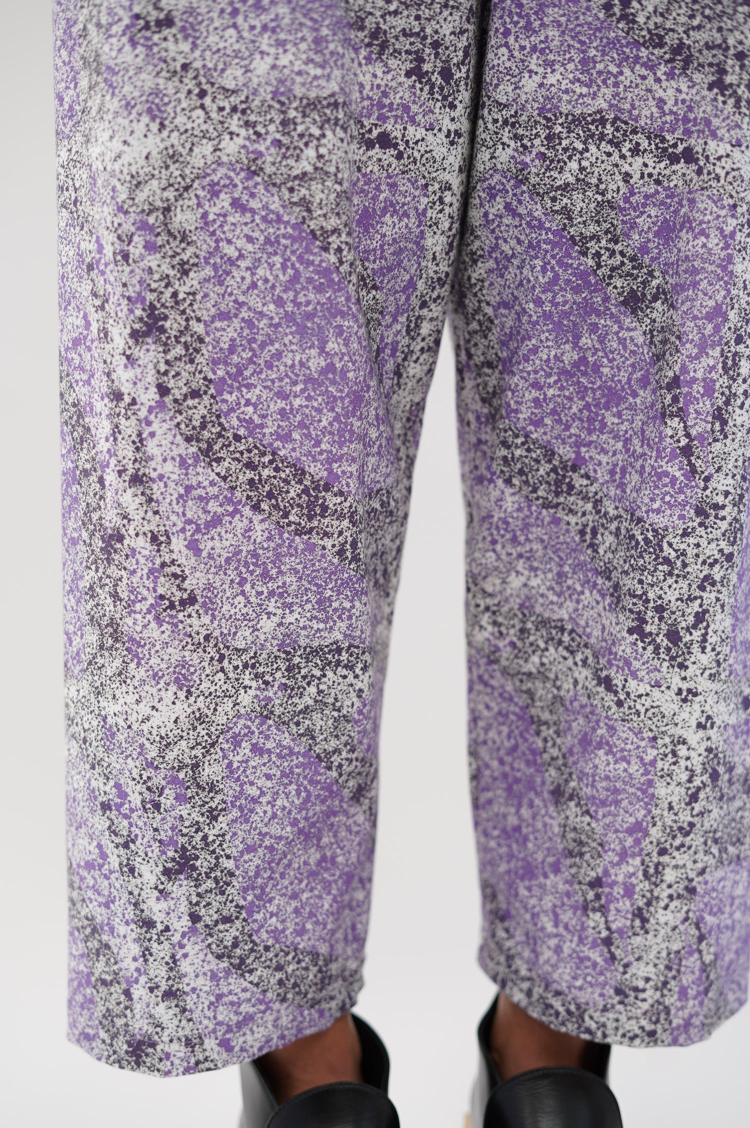 Beklina Basic Pant Splatter Purple