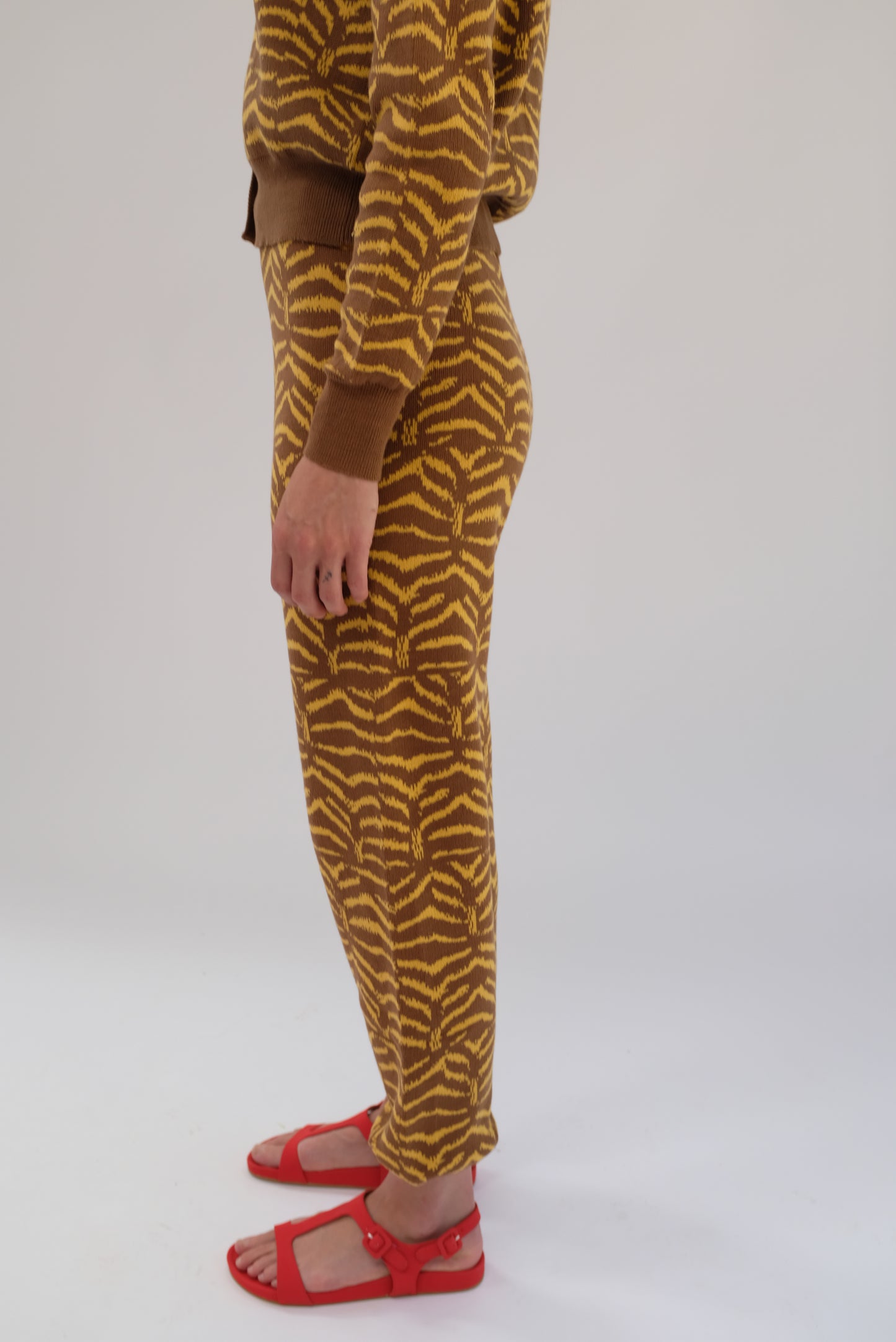 Beklina Jacquard Knit Pants Golden Tiger