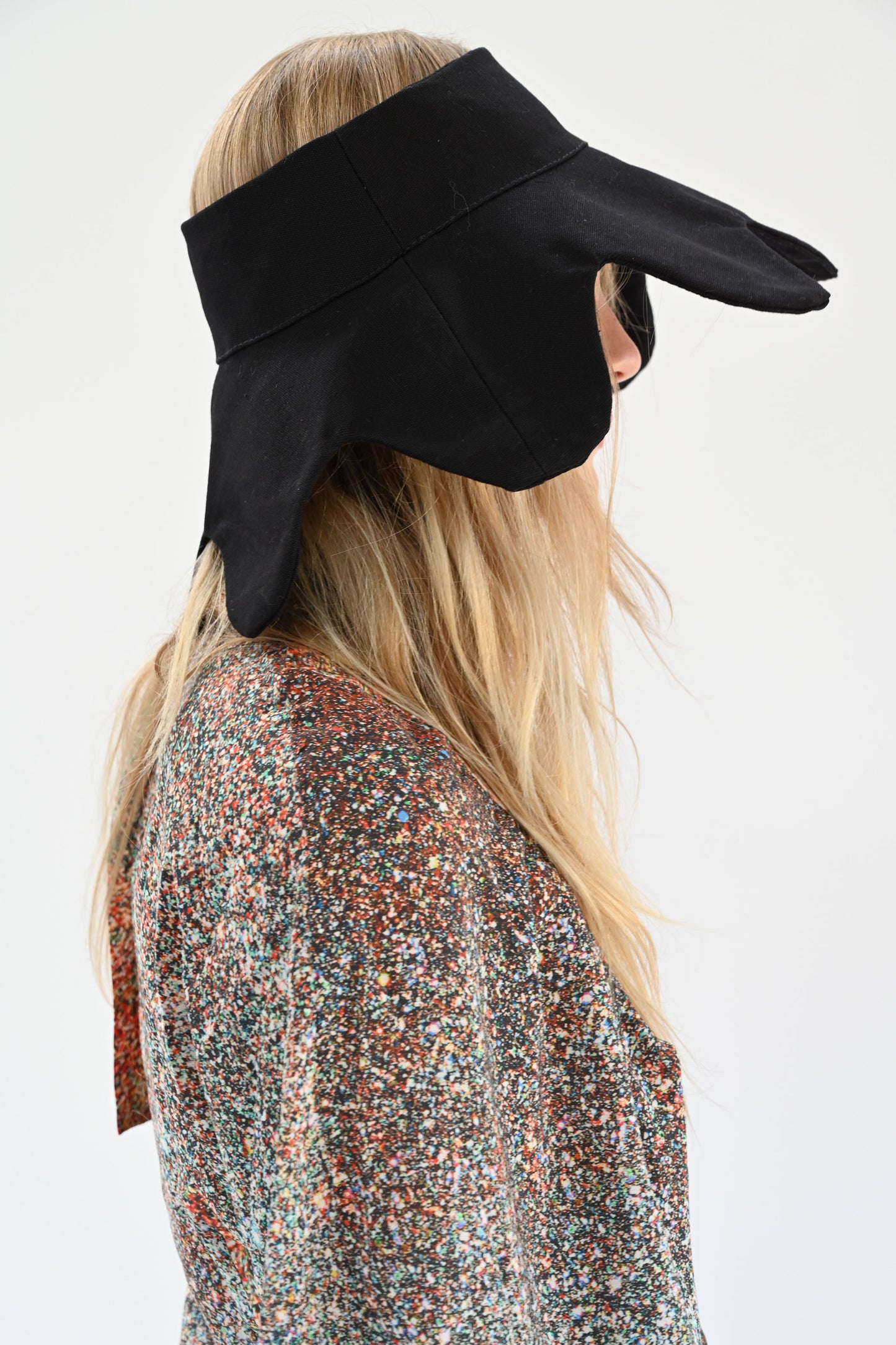 Beklina Flower Hat Black