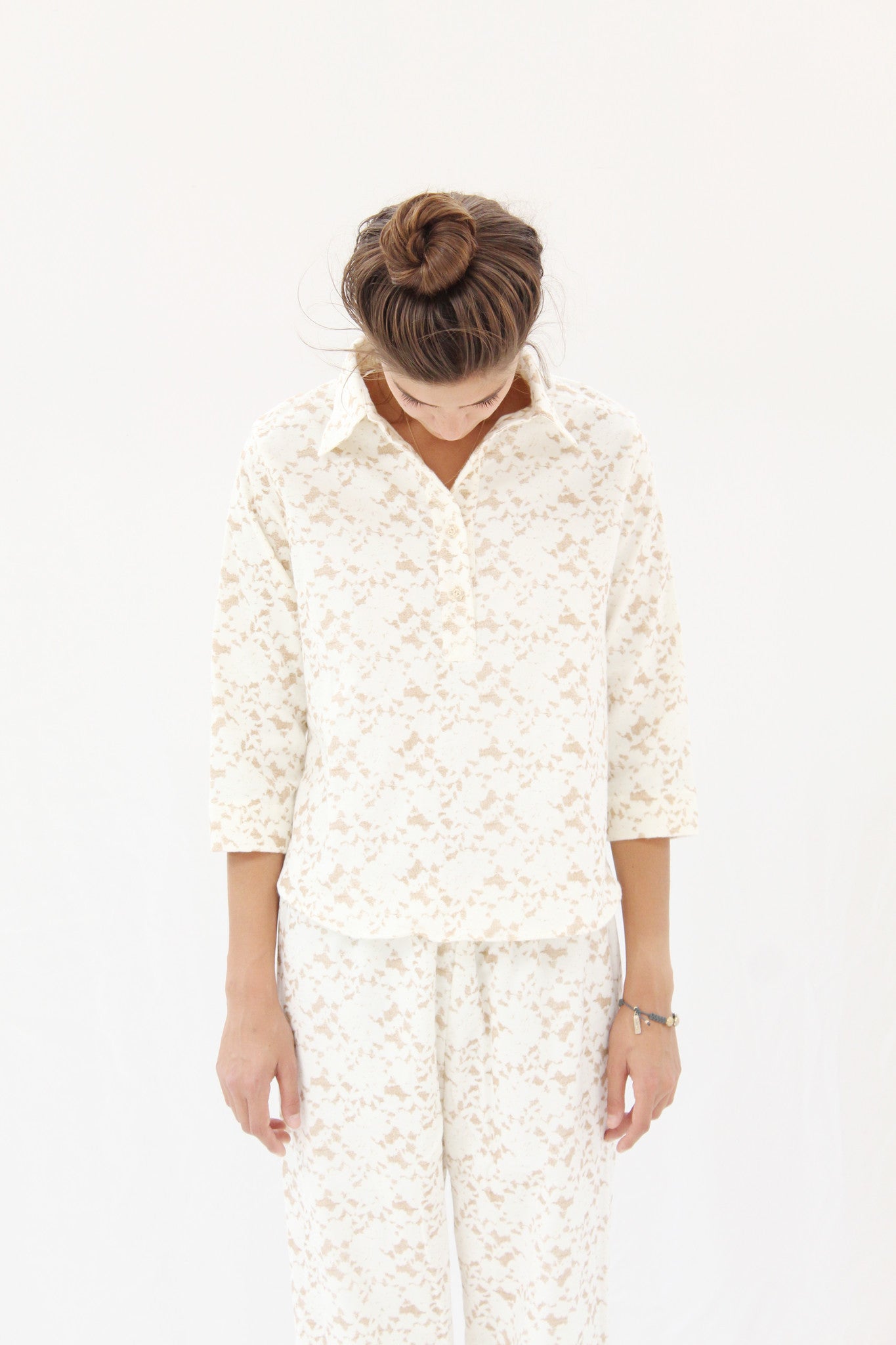 Lina Rennell Organic Cotton Flannel Pajama Set / Brown Lace